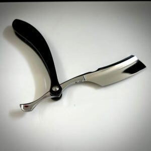 WoolfBlades 446 Custom Made Straight Razor - Image 6