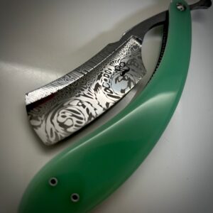 WoolfBlades 565 Custom made Straight Razor - Image 5
